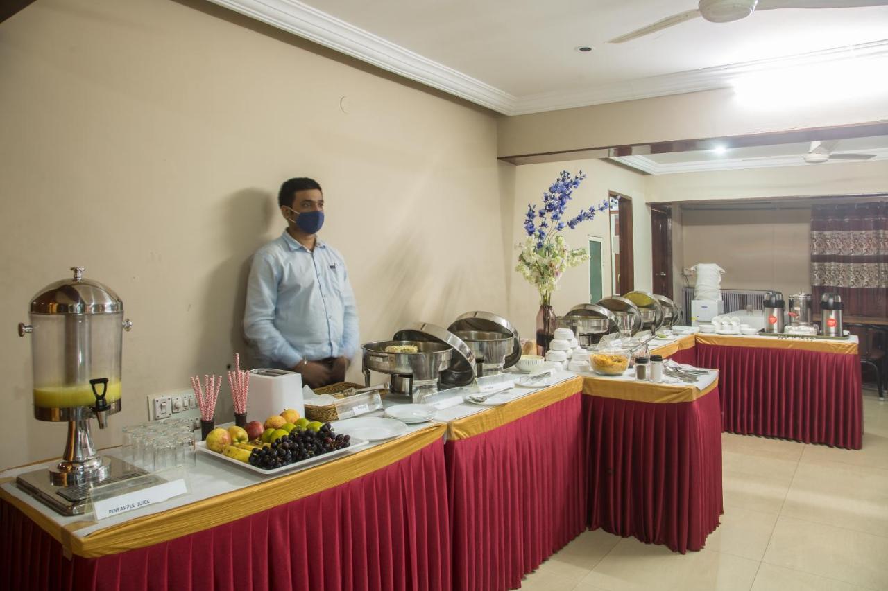 Hotel Geo Bangalore Luaran gambar